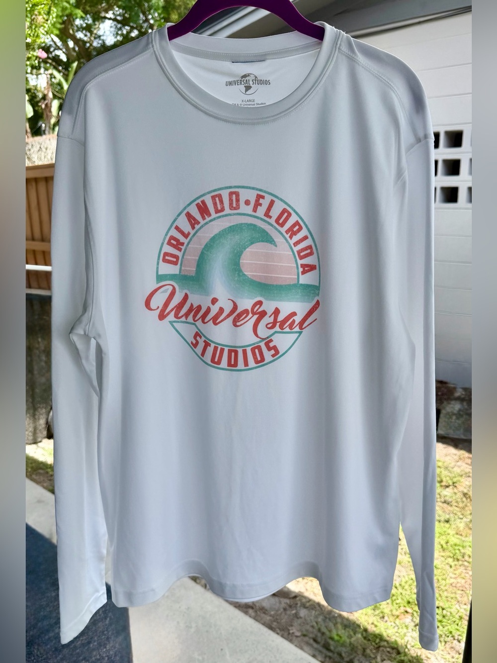 Universal Studios Orlando Florida Women’s Graphic T-shirt